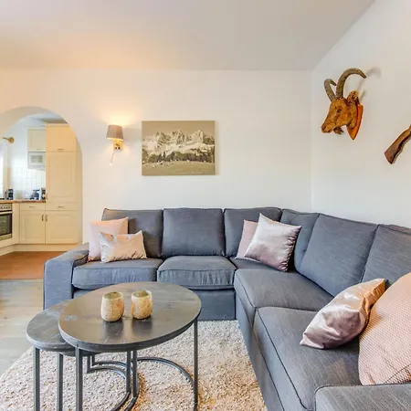 In Kirchberg Near Slopes Lägenhet *